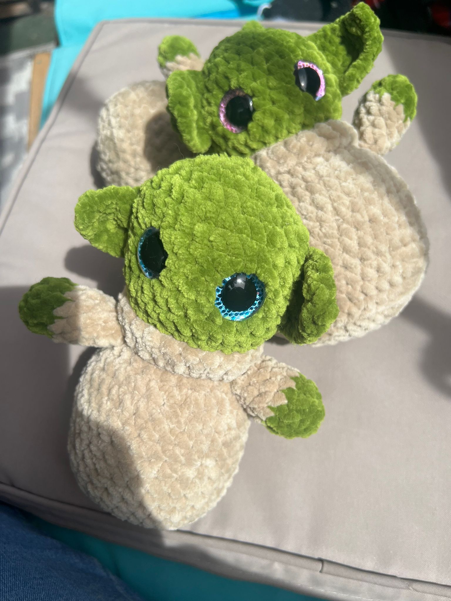 Süße grüne fantasy Figur (handgemacht)